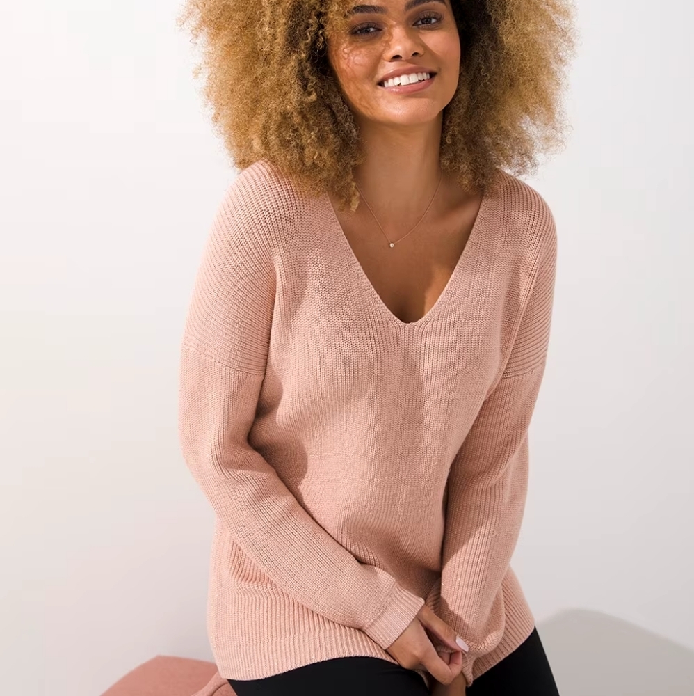 Soma Wknd Womens Shine V-Neck Sweater Size S Blush Puff Sleeve Feminine Comfort